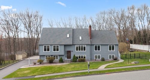 16 Flint Pond Rd, Worcester, MA, 01604-1407 | Card Image