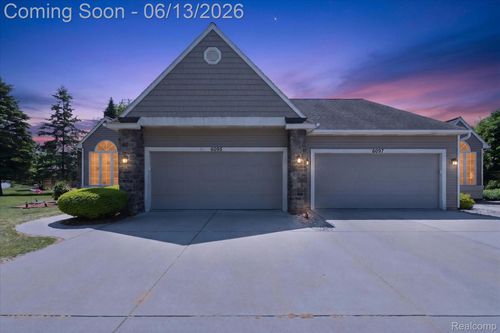 6095 Foxwood Ct, Saginaw, MI, 48638-7390 | Card Image