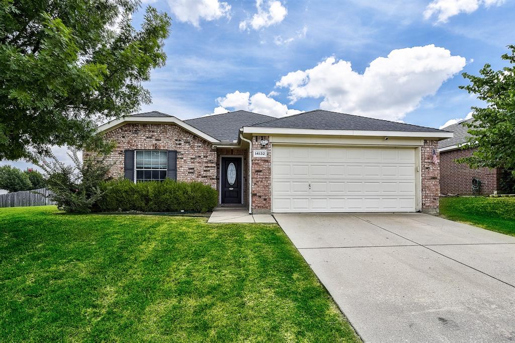 Tanglebrush Trl, Haslet, TX 76052