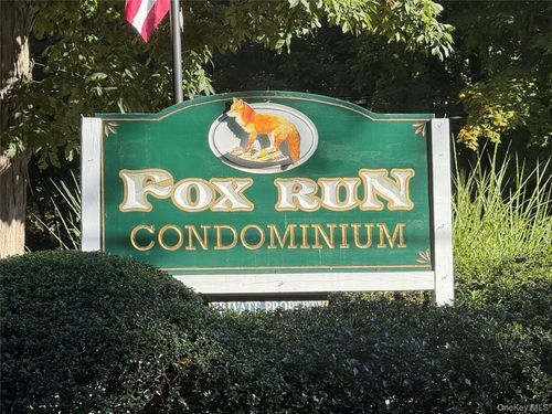 313 Fox Run Ln, Carmel, NY, 10512-2342 | Card Image