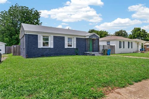 405 E Rickenbacker Dr, Midwest City, OK, 73110-5634 | Card Image