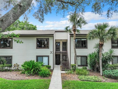 330 Moorings Cove Drive, Tarpon Springs, FL, 34689 | Card Image