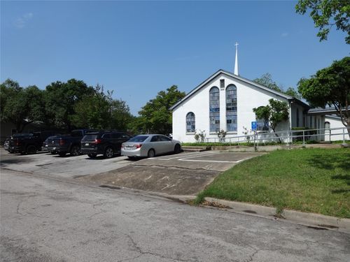 5500 Avenue G, Austin, TX, 78751-1317 | Card Image