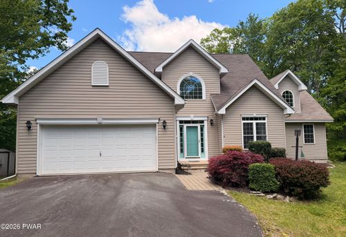 117 Country Club Dr, Hawley, PA, 18428 | Card Image