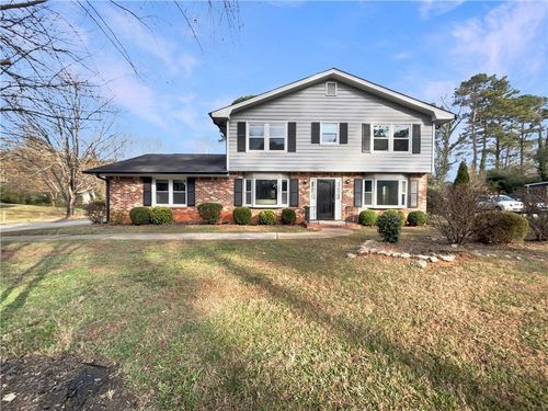 5322 Oshea Ln, Stone Mountain, GA, 30088-1417 | Card Image