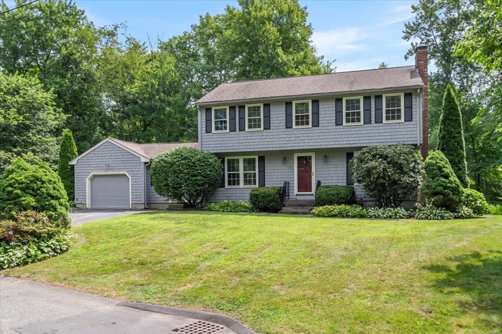 Clarridge Cir, Milford, MA 01757
