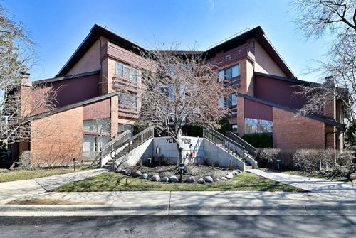 c203-706 Waukegan Rd, Glenview, IL, 60025-4368 | Card Image