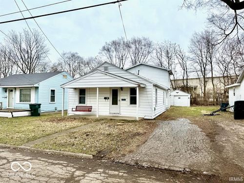 2202 S Penn St, Muncie, IN, 47302-4371 | Card Image