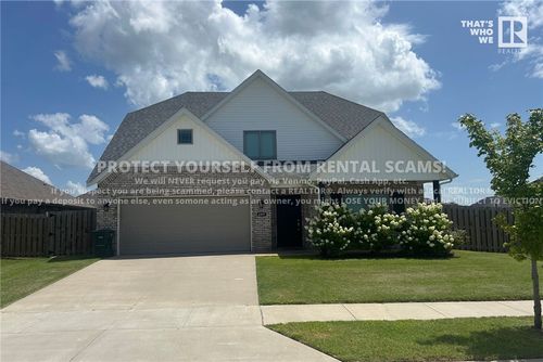 4397 W Newton Ave, Fayetteville, AR, 72704-4045 | Card Image