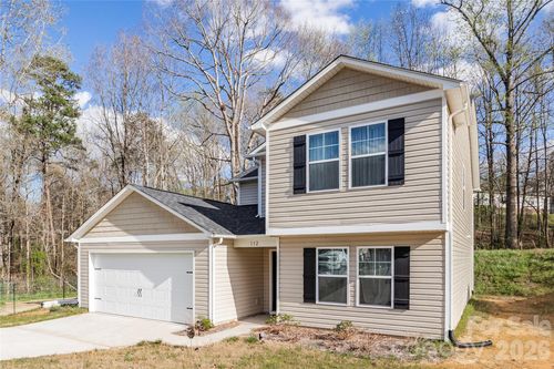 132 Crown Ct, Kings Mountain, NC, 28086-9138 | Card Image