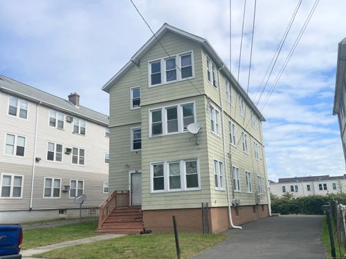 34 Lisbon St, Hartford, CT, 06106-2770 | Card Image