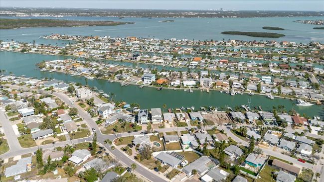 596 S Bayshore Dr, House other with 2 bedrooms, 1 bathrooms and null parking in MADEIRA BEACH FL | Image 72