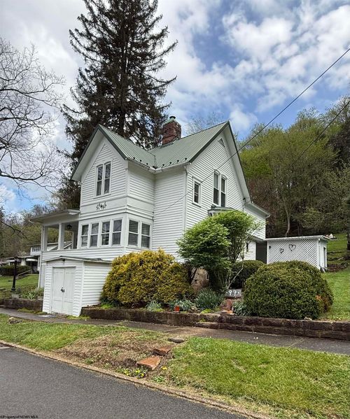 97 S High Street, Philippi, WV, 26416 | Card Image
