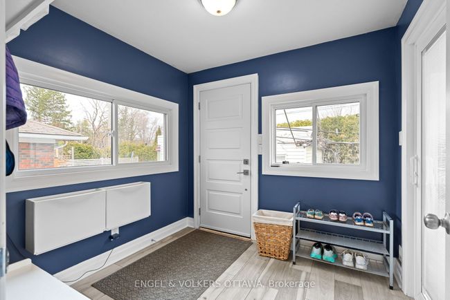 1297 Snowdon St, House other with 4 bedrooms, 2 bathrooms and 3 parking in Ottawa ON | Image 13