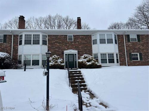 apt-104-6910 Carriage Hill Dr, Brecksville, OH, 44141-4409 | Card Image