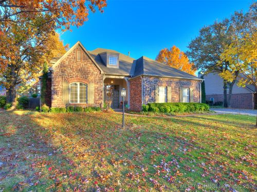 11579 S 67th East Ave, Bixby, OK, 74008-8226 | Card Image