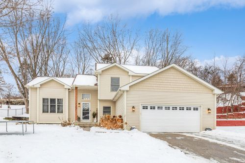 3955 Versailles Court, Eagan, MN, 55123 | Card Image