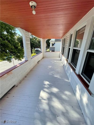 UP PORCH | Image 2