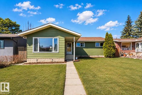 6908 19 Ave Nw, Edmonton, AB, T6K2G9 | Card Image