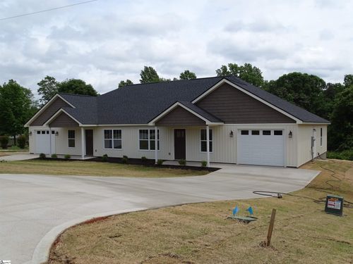 250/254 Brewton Road, spartanburg, SC, 29301 | Card Image