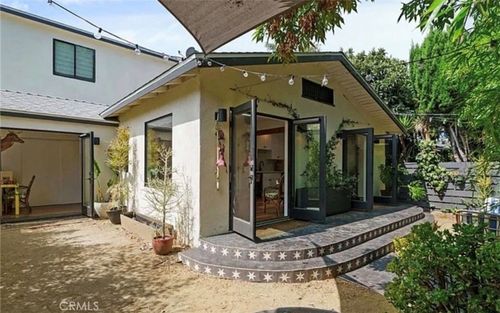 1900 Berkeley Ave, LOS ANGELES, CA, 90026-2528 | Card Image