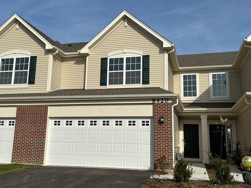 8526 Stillwater Rd, Wonder Lake, IL, 60097-8914 | Card Image