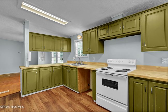 338 Lea Crest Ln, House other with 3 bedrooms, 2 bathrooms and null parking in Hampstead NC | Image 14