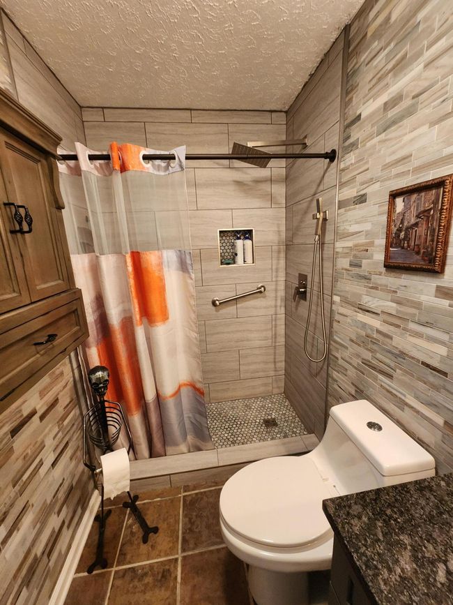 412 Alexander Ave, Condo with 3 bedrooms, 3 bathrooms and null parking in Church Hill TN | Image 11