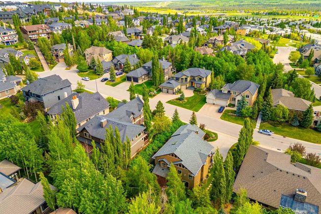 10 Spring Valley Pl Sw, House other with 5 bedrooms, 5 bathrooms and 6 parking in Calgary AB | Image 6