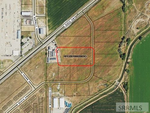 5321 N Beach Dr, Idaho Falls, ID, 83401-6877 | Card Image