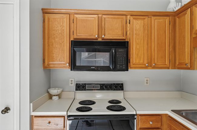 1450 Hampton Rd, House other with 3 bedrooms, 2 bathrooms and null parking in Grapevine TX | Image 11