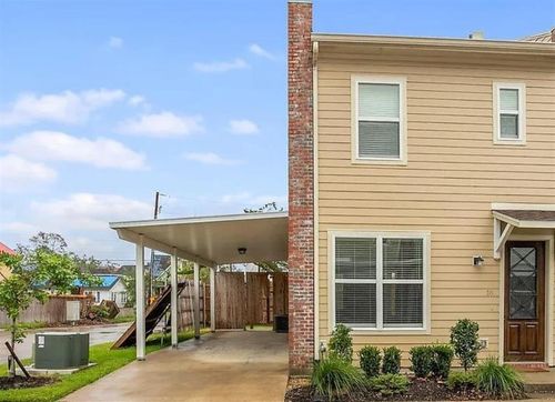 515 Division St, Lake Charles, LA, 70601-4371 | Card Image