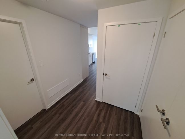 63 - 5 William Jackson Way, Condo with 2 bedrooms, 1 bathrooms and null parking in Etobicoke ON | Image 11