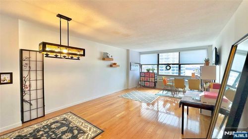 7000 Jfk Blvd E, Guttenberg, NJ, 07093 | Card Image