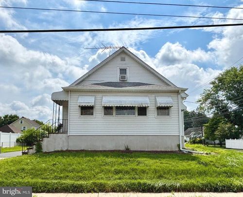 374 Sandalwood Ave, Hamilton, NJ, 08619-2336 | Card Image