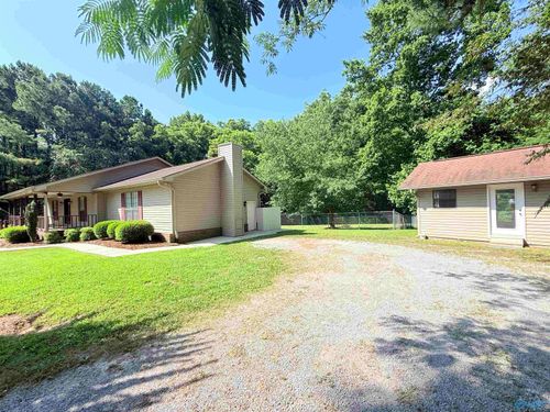 90 Bayside Ln, Arab, AL, 35016-3450 | Card Image