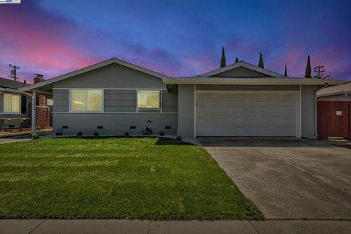 39087 Yosemite Way, Fremont, CA, 94538-1113 | Card Image
