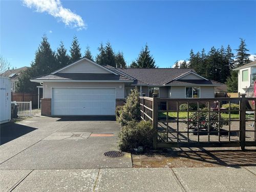 1331 Coast View Dr, Comox, BC, V9M3S7 | Card Image