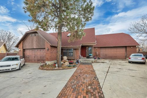 9660 S Stornoway Cir, South Jordan, UT, 84009-9732 | Card Image