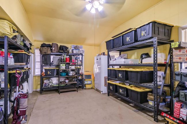 614 Maple Ave, House other with 4 bedrooms, 2 bathrooms and null parking in Cushing TX | Image 24