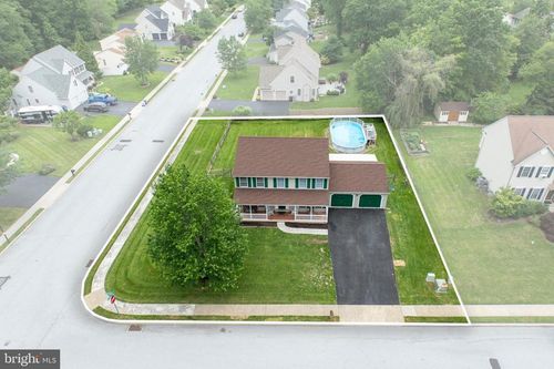 101 Berkshire Dr, DOUGLASSVILLE, PA, 19518-8787 | Card Image