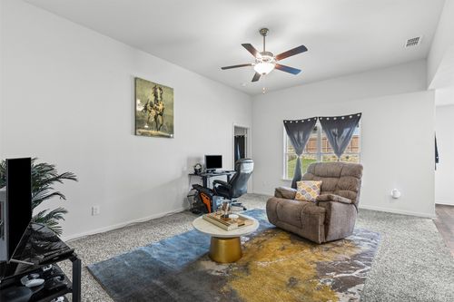 118 Palomino Bend Dr, Newark, TX, 76071-3239 | Card Image
