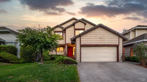 1740 Spyglass Rd, Petaluma, CA, 94954-5700 | Card Image