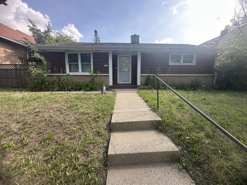 1225 W Capitol Drive, Milwaukee, WI, 53206 | Card Image