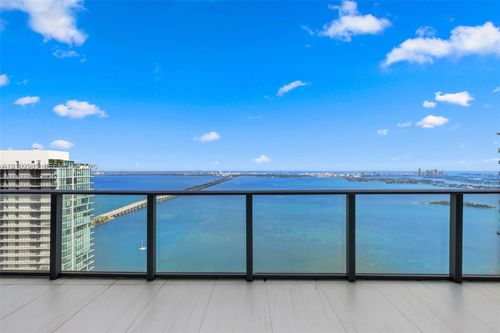 ph5002-480 Ne 31st St, MIAMI, FL, 33137-4580 | Card Image