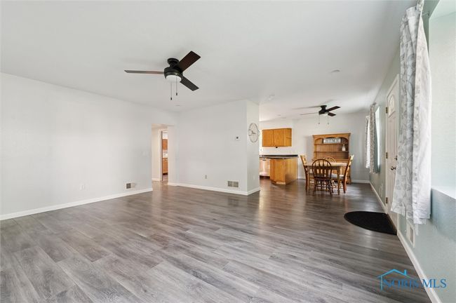 10823 Lucas St, House other with 3 bedrooms, 2 bathrooms and 1 parking in Whitehouse OH | Image 8