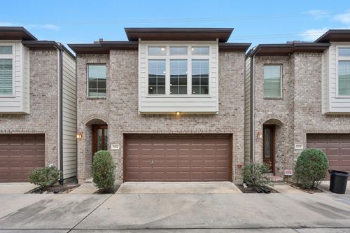 1214 Sampson St, Houston, TX, 77003-3902 | Card Image