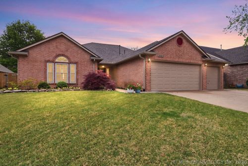 3703 W Boston Court, Broken Arrow, OK, 74012 | Card Image