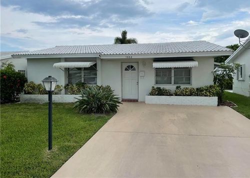 1002 Sw 5th Ave, Boynton Beach, FL, 33426-4734 | Card Image