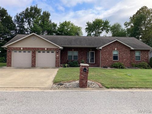118 Briarwood Ln, Aviston, IL, 62216-3561 | Card Image